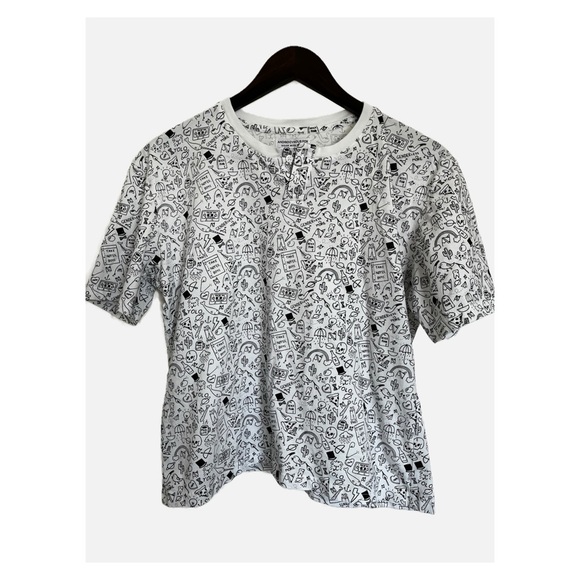 Androgynous Fox Non Binary Graphic Printed Tee Button Neck Black White Medium - Picture 2 of 6